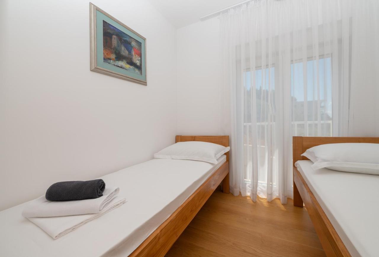Apartment Daniel Makarska Eksteriør billede